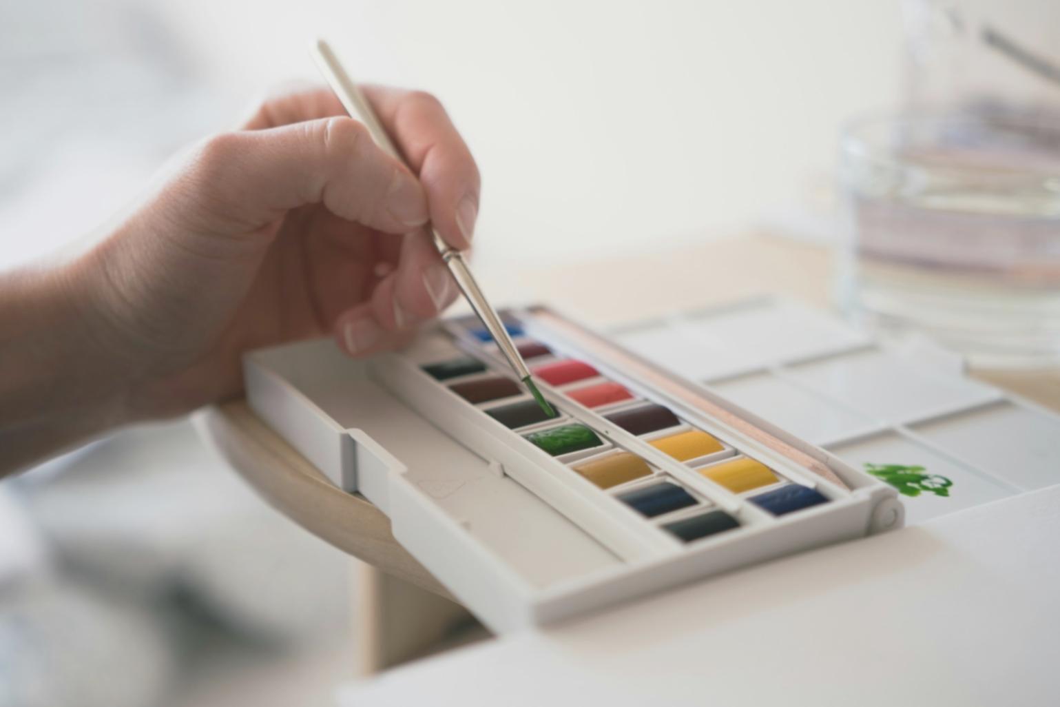 Espace de travail créatif avec tablette graphique